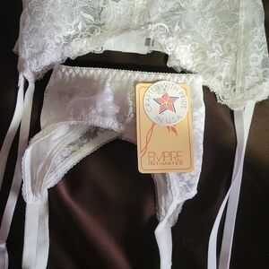 Plus Size 2 Garter Belts